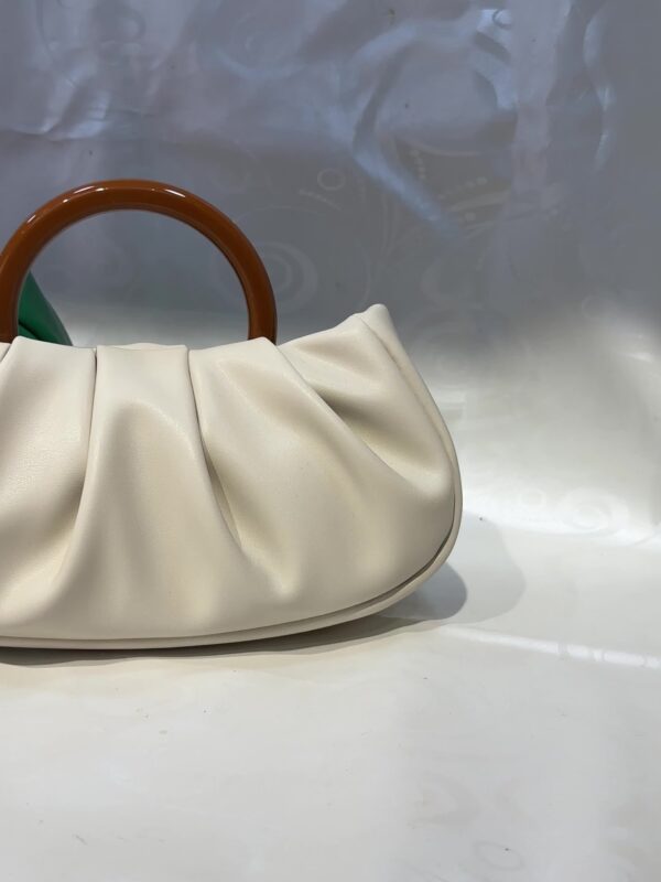 Elegant White Pleated Cloud Satchel - PU Leather Underarm Shoulder Bag, Magnetic Closure, Polyester Lined, Guangzhou Crafted - Image 9