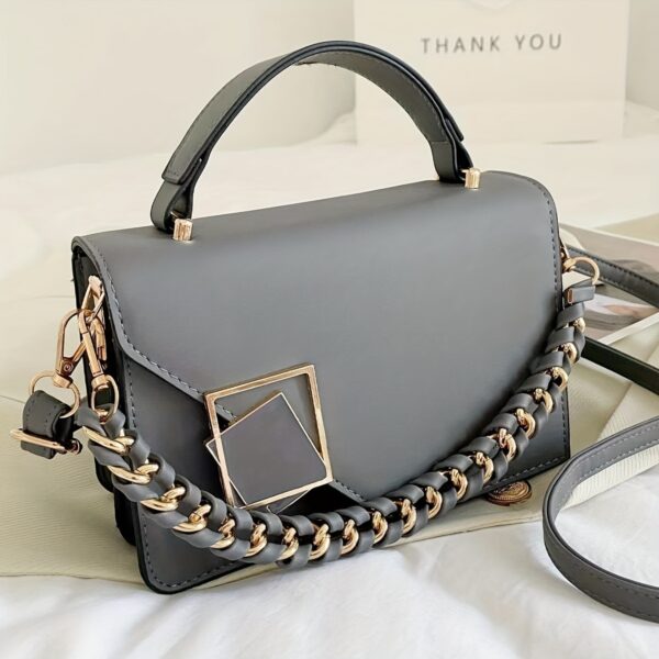 Various Options Available for The 2023 Trendy Crossbody Shoulder Bags, Tote Bags, And Small Square Bags. - Image 6
