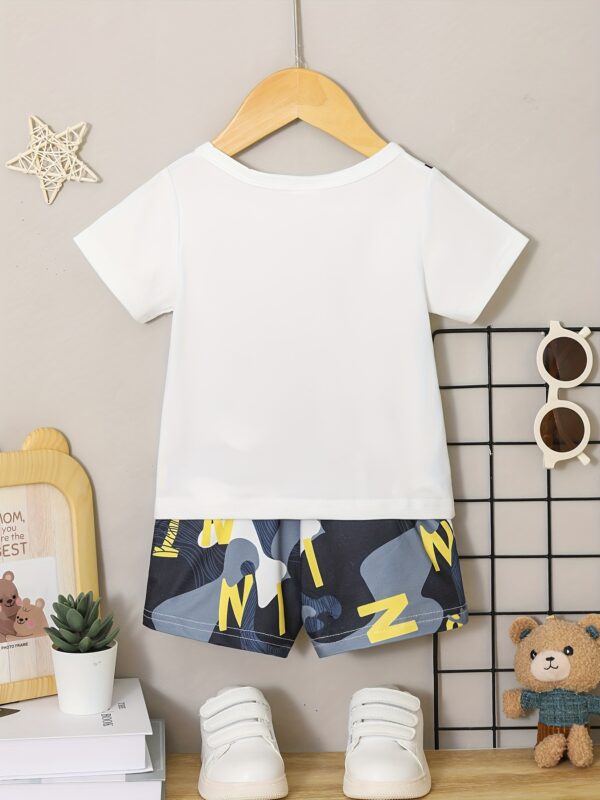 Baby Bear Print Pocket T-Shirt & Plaid Shorts - Image 7