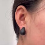 Elegant and Minimalist Teardrop Hoop Earrings Set for Women: Retro Punk Style, Suitable for Daily Wear and Festive Gifts - Image 7