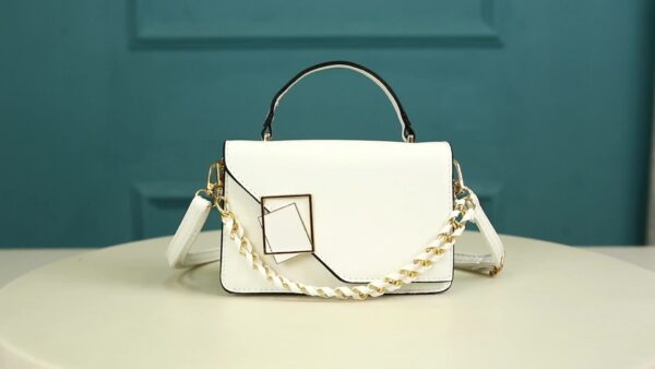 Various Options Available for The 2023 Trendy Crossbody Shoulder Bags, Tote Bags, And Small Square Bags. - Image 18
