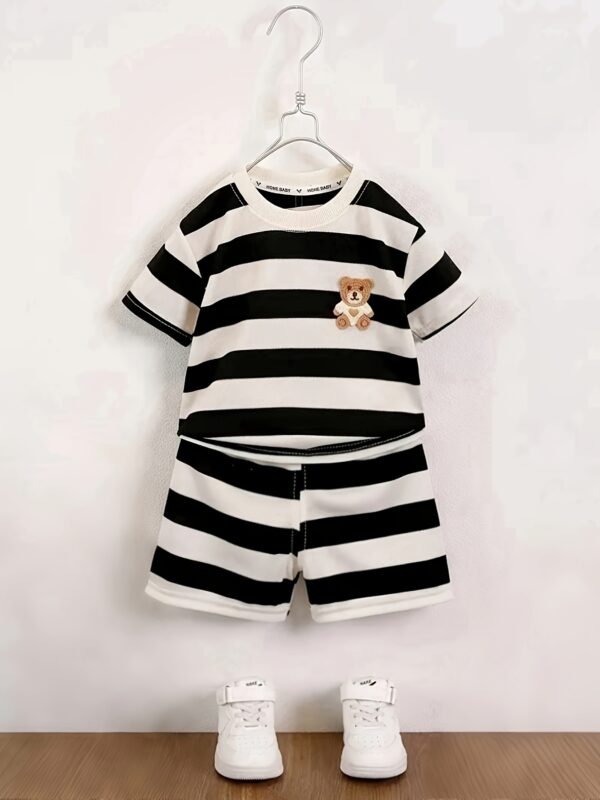 2pcs Boys Fashion Black And White Striped Breathable Short Sleeve Round Neck Shirt With Cartoon Bear Patch & Shorts Set For Summer Daily & Outdoor Wear