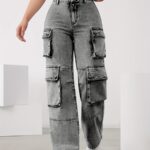 Women's High-Waisted Cargo Denim Jeans - Loose Fit, Stretch Blend, Utility Pockets, Light Wash, Comfortable & Stylish for Casual Attire
