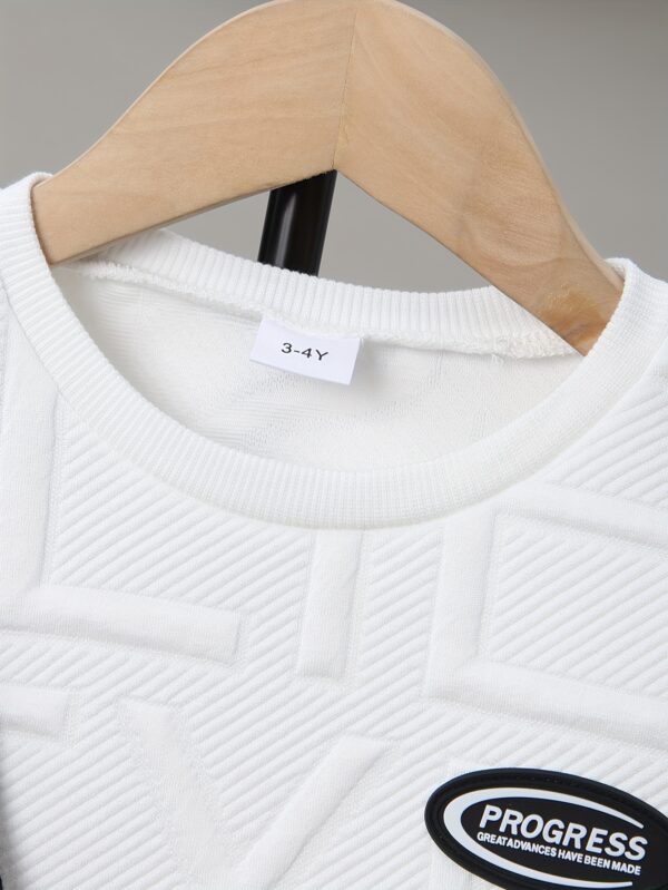Men's and Youngsters's Summer Set of 3pcs with Solid Color Embossed Letters, Full Body Ribbed Collar Casual Short Sleeve Top + Motorcycle Small Satchel Bag + Solid Color Striped Fashion Shorts Trendy Handsome Casual Outing First Choice, Perfect for Outdoor - Image 3
