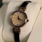 1pc Women's Faux Leather Band Round Dial Small Face Retro British Style Niche Luxury Quartz Watch, Suitable for Daily Wear - Image 7