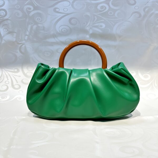 Elegant White Pleated Cloud Satchel - PU Leather Underarm Shoulder Bag, Magnetic Closure, Polyester Lined, Guangzhou Crafted - Image 4