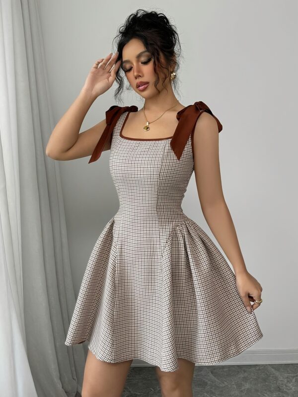 Elegant Women'S Plaid A-Line Dress, Square Neck, Fitted, Lace Up, Woven Polyester, 230g/m², with Cat Ear Design, for Adult, Summer - Image 5