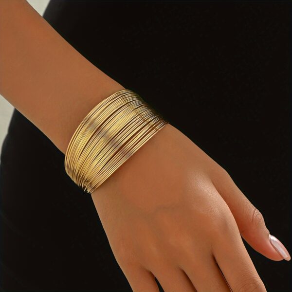 1pc Women's Fashion Open Bracelet Iron Style Punk Metal Open Plain Circle Bracelet Suitable for Gift Giving and Wearing - Image 2