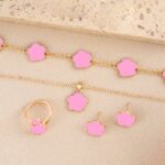 5pcs Jewelry Set Lucky Clover Bracelet, Necklace, Earrings, Necklace and Ring Jewelry Set Suitable for daily wear as a gift for friends - Image 2