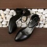 Women'S Elegant French-Inspired Mid-Heel Sandals with Ankle Strap & Bow Detail - Chic Pointed Toe Block Heel Pumps for Spring/Summer, Versatile & Fashionable Hollow Cutouts, Strappy Sandals - Image 9