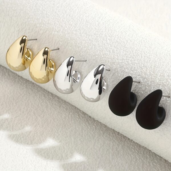 Elegant and Minimalist Teardrop Hoop Earrings Set for Women: Retro Punk Style, Suitable for Daily Wear and Festive Gifts - Image 3