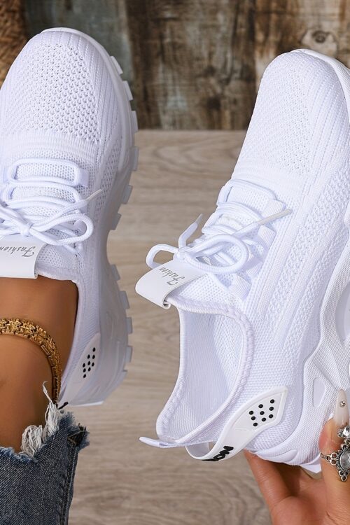 Large size Women’s white shoes, summer mesh lace sneakers, comfortable low-top running shoes, travel and vacation leisure