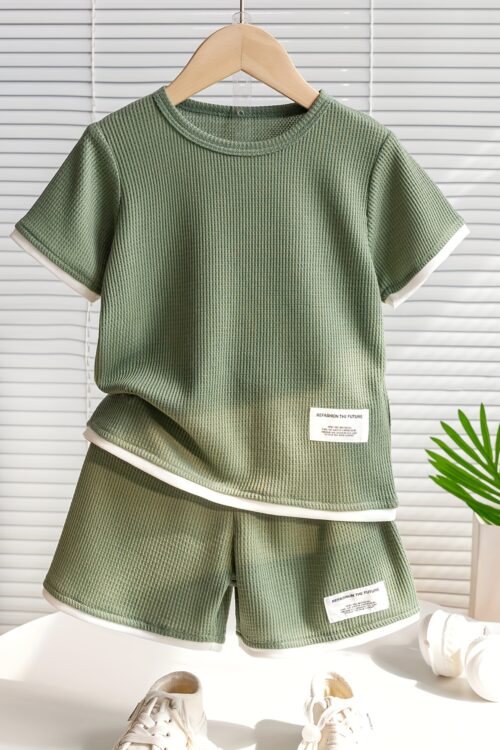 Boys’ Comfortable Sports Style 2pcs Set, Small Boy’s Summer Waffle Casual Short Sleeve T-shirt and Shorts Set, Suitable for Daily Wear, School, Outdoor