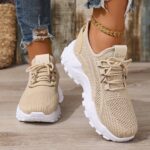 Large size Women's white shoes, summer mesh lace sneakers, comfortable low-top running shoes, travel and vacation leisure - Image 10