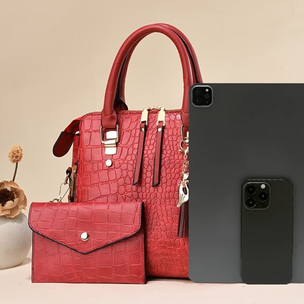 Elegant Black Tote Bag with Golden Hardware - Removable Strap, Zipper Closure, Polyester Lining, Stylish Tassel Detail, Perfect for Summer, Casual to Formal Events, Casual Tote Bag|Elegant Tote Bag|Durable Handle Bag - Image 8