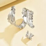 Luxurious Vintage-Inspired Leaf Spiral Wrap Open Bangle & Ring Set - 2pcs Fashion Jewelry for Women, Perfect for Everyday & Party Wear - Image 5