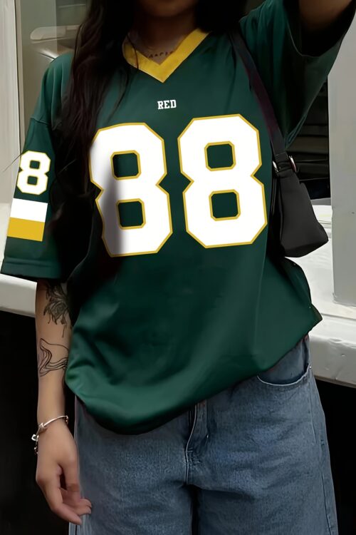 Women’S V-Neck Short-Sleeve T-Shirt with Letter And Number Print in a Color-Block Design