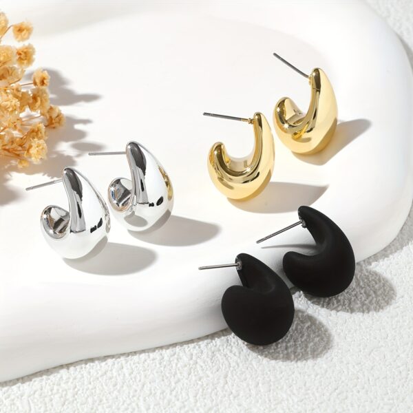Elegant and Minimalist Teardrop Hoop Earrings Set for Women: Retro Punk Style, Suitable for Daily Wear and Festive Gifts - Image 2