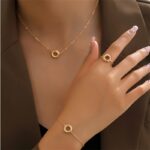 1pc Elegant Twisted Flower Ring, 1pc Necklace & 1 pcBracelet for Women - Classic Jewelry Gift