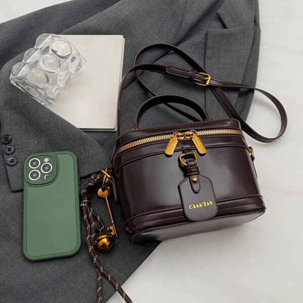 Elegant Retro Women's Crossbody Bag with Bell Pendant – Stylish Brown Handbag with Adjustable Strap, Zipper Closure, and Golden-Tone Hardware for Work, Date, Shop, and Party - Image 8