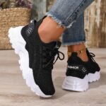 Large size Women's white shoes, summer mesh lace sneakers, comfortable low-top running shoes, travel and vacation leisure - Image 6