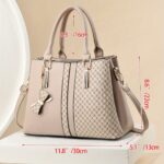 Chic Women's Tote Bag with Large Capacity - Fashionable Plaid Design, Triple-Layer Pockets, Zip Closure - Available in Khaki, Green, Black - Image 3