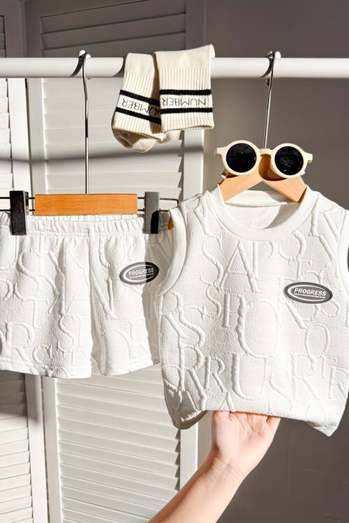 2pcs Set of Baby Boys’ Casual Sports Cutout Letter Pattern Fabric Vest And Shorts, Summer Wear Suitable for Outdoor Activities