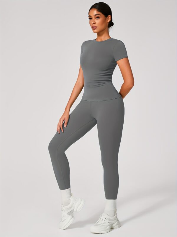 European And American Style Sportswear Set for Spring And Summer, Quick-Dry T-Shirt, Short-Sleeve Yoga Top, Solid Color Cover-Up for Outdoor Running And Fitness. - Image 5