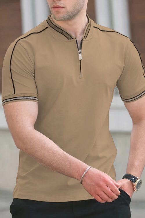 Men’S Casual Short Sleeve Polo Shirt – Beige with Black Side Stripes, Comfortable Breathable Fabric, Mandarin Collar, Zipper Detail, Perfect for Sports, Outdoor Activities & Casual Wear, Sports Casual Wear | Minimalist Design | Comfortable Fit