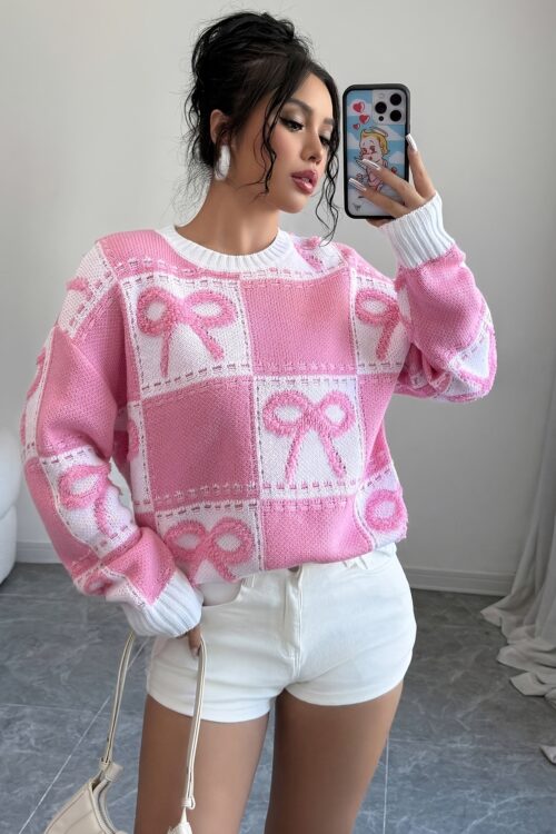 Color-Blocked Round-Neck Knitted Pullover with a Bow Tie