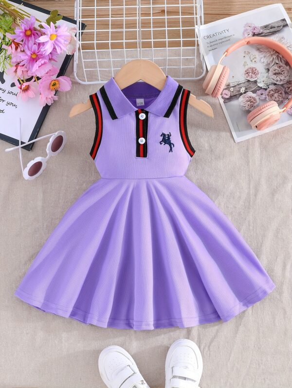 Toddler Sleeveless A-Line Dress - Vibrant Green with Black & White Striped Design, Button-Up Collar, Perfect for Summer Outdoor Activities, Youngsters' Fashion, Casual Wear|Sporty Style|Strapless Design, Youngsters Dress - Image 2