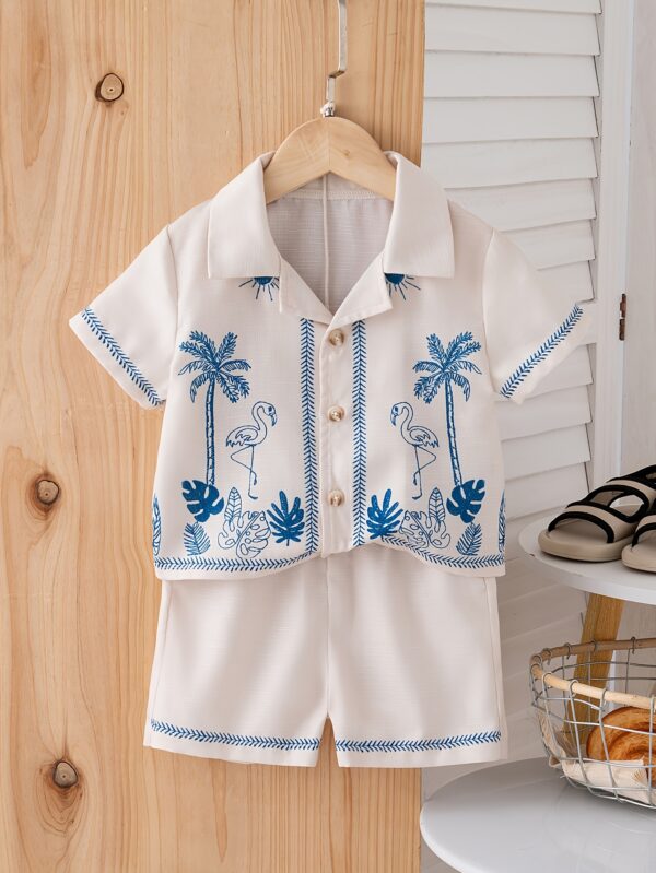 Boys' Short-Sleeved Shirt with Turned-Up Collar and Shorts Set in Vacation Style