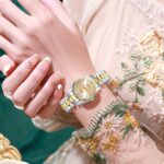 Middle East Ramadan Ladies Watch 1pc Women'S Golden Round Fully Encrusted Dial With Alloy Strap Casual Luxury Quartz Wristwatch Watch For Women Suitable For Women Party Holiday Birthday Wear Or As Sisters The Best Gift For A Lady - Image 2
