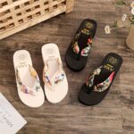 Elegant Bohemian Floral Women'S Flip Flops with Open Toe, Breathable Fabric Strap, Cushioned EVA Sole, Black and White Summer Beach Sandals for Vacation - Image 6