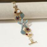 One gorgeous starfish pendant bracelet with shell details and sea coral beads suitable for beach daily wear and ocean vacation style - Image 5