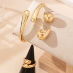 2pcs of Teardrop Earrings + 1pc of Bracelet + 1pc of Ring Geometric Teardrop Shape Women'S Jewelry Set Suitable for Daily Wear And Versatile Party Gifts - Image 6