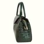 Elegant Women's Crocodile-Embossed Handbag - Chic European & American Style, Versatile Crossbody & Shoulder Bag in Black with Green Accents, Durable PU Material with Polyester Lining, Zip Closure - Image 2