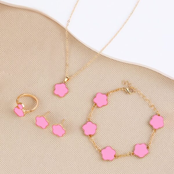 5pcs Jewelry Set Lucky Clover Bracelet, Necklace, Earrings, Necklace and Ring Jewelry Set Suitable for daily wear as a gift for friends - Image 4