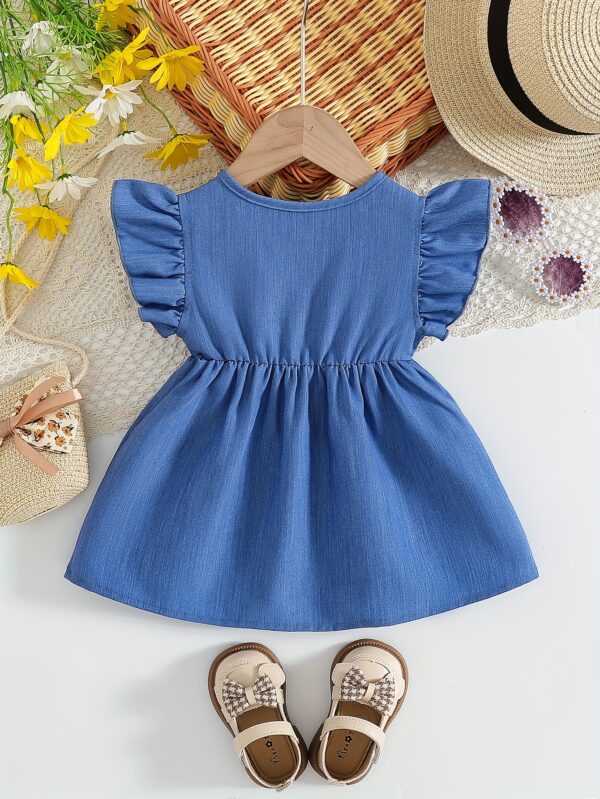 Summer Fashion Versatile Dress for Baby Girls, Featuring a Denim Sleeveless Design, Perfect for Outings And Embodying a Sweet, Princess-Like Style. - Image 2